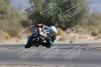 media/Nov-01-2025-CVMA (Sat) [[fc0f7531b8]]/Race 4-500-400-350 Supersport/